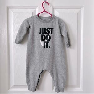 Baby Nike One Piece 6M